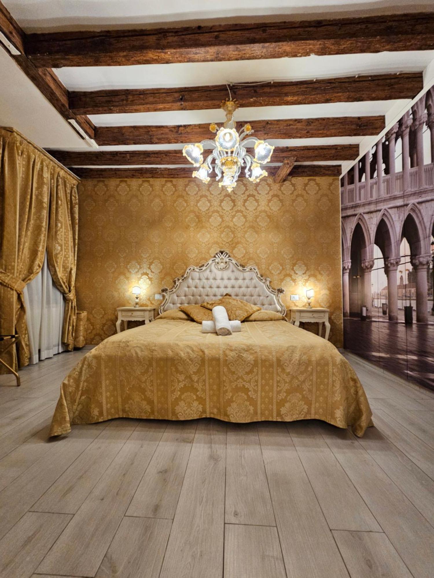 La Residenza Di Carlo Close To Piazza San Marco Венеция Екстериор снимка