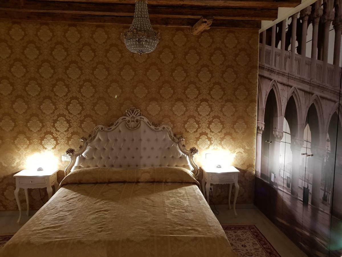 La Residenza Di Carlo Close To Piazza San Marco Венеция Екстериор снимка
